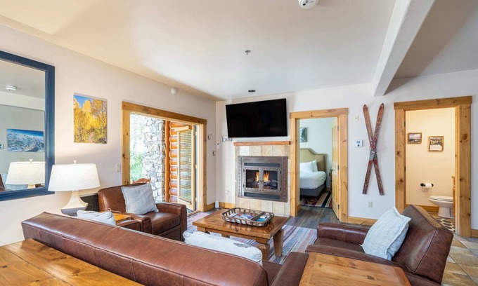 Mountain Village Condo | 2BR Ski-In, Ski-Out Telluride Condo