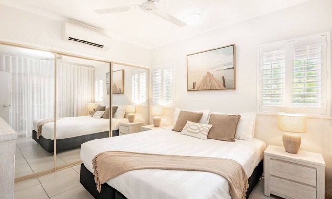 Cairns North Apartment | 2BR The Lakes Resort Escape, 4 Pools 5 min Airport