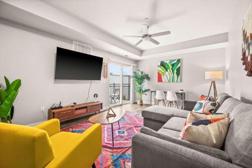 Fairpark Apartment | 2BR Downtown SLC Hot Tub Free Parking