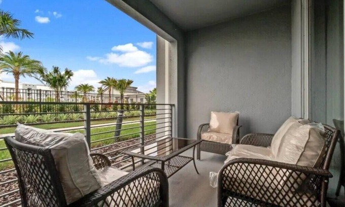 Kissimmee Apartment | 2BR w/Mickey Bedroom & 2 Clubhouses – Disney Just Minutes Away