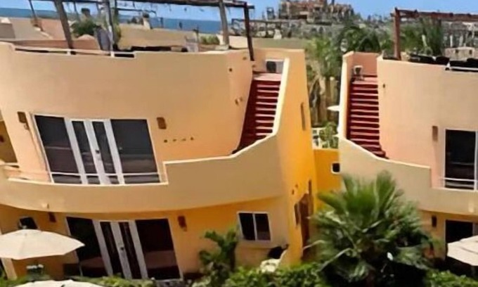El Pescadero Condo | 2C-Stunning Top Floor, 2BR, 1.5B Breathtaking viewn