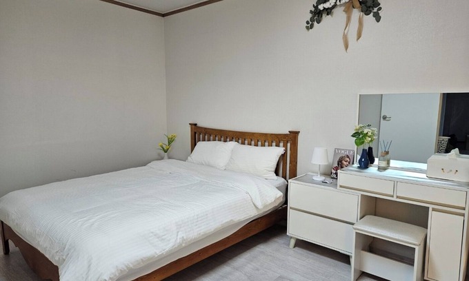 Pyeongtaek House | 2F TOV ROOM,3R00MS, A place to create good memories with people,near Humphrey