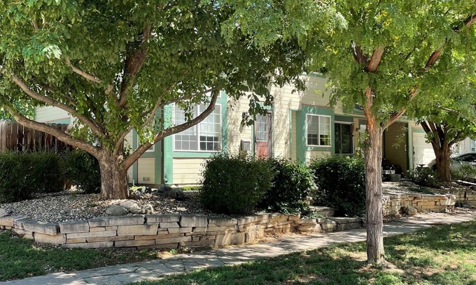 Loveland House | 2nd St Downtown