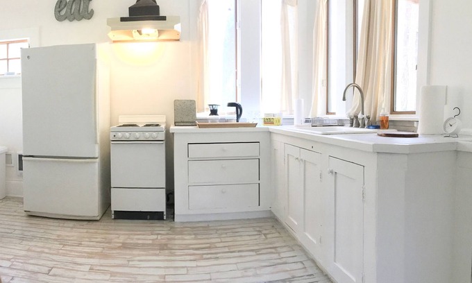 Athens House | 3/2+KIT-3M to DT-Farmhouse on 5 Wooded Acres