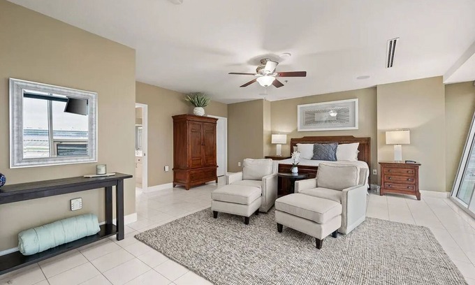 Fort Worth Condo | 3/3 Condo on Texas Motor Speedway