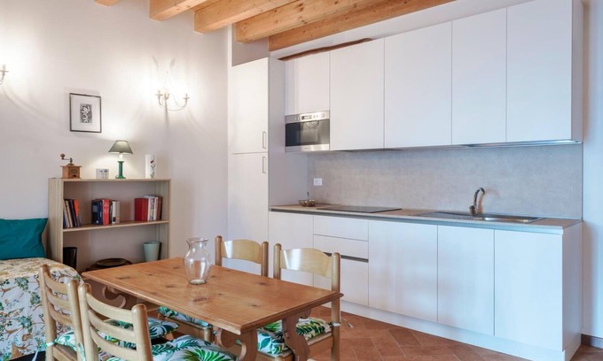 Pralboino Other | 3) 4) Cozy One-Bedroom Apartment in Agriturismo with Queen Bed and Sofa Bed