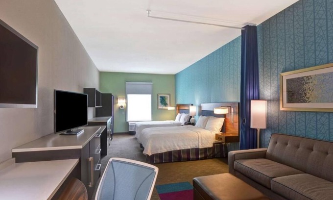 Ferry Pass Hotel | 3 Affordable Units! Onsite Pool, Breakfast, Minutes to Five Flags Speedway