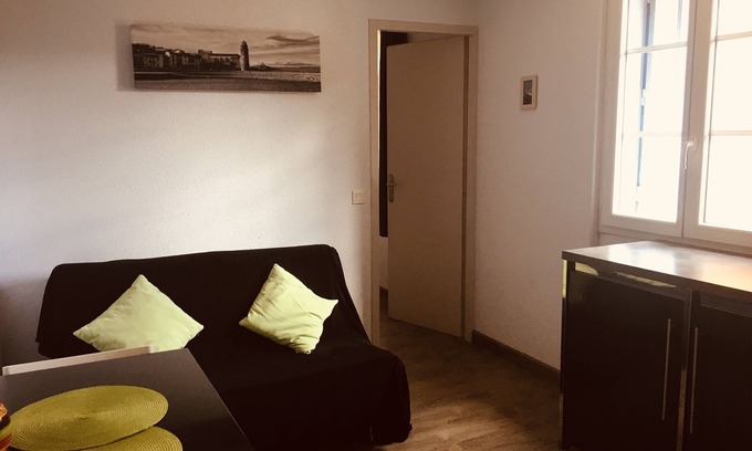Collioure Apartment | 3 - Apartment close to Collioure beach -2 rooms 4 people-