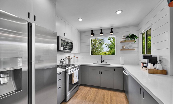 Westchester House | 3 BD, 2 BA Modern, Tranquil Oasis (<2 miles from Beach)