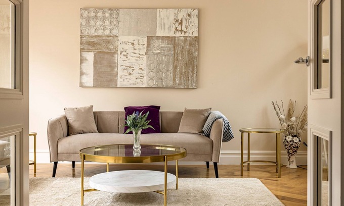 Kilburn House | 3-BDR Stunning LUX Villa & Parking Central London
