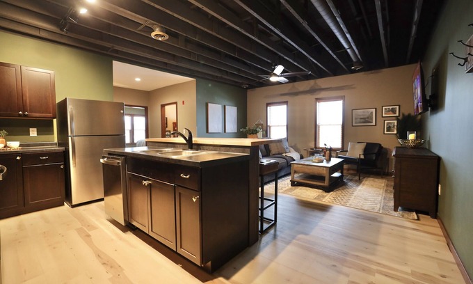Minocqua Condo | 3 BDRM Modern Rustic Condo in Downtown Minocqua—Walk to Shops, Dining & Lake