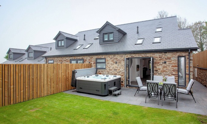 Down Thomas Cottage | 3 bedroom accommodation in Down Thomas near Plymouth