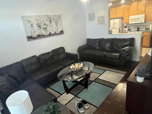 Tallahassee Apartment | 3 Bed 3 Bath Townhome