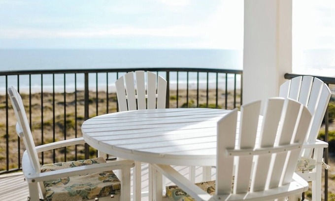 Wrightsville Beach Condo | 3 Bed | 3 Bath | Sleeps 6 | Duneridge Condo | Wrightsville Beach, NC