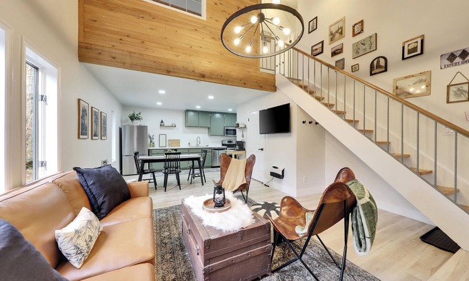 Brian Head House | 3 Bed Bungalow - Spacious Organic Modern Home
