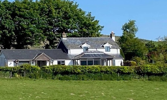 Pennant Melangell House | 3-Bed Cottage Near Lake Vyrnwy Garden & PetsOk