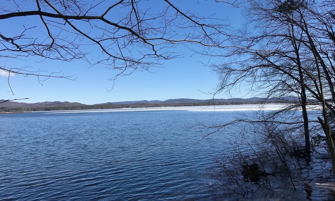 Center Ossipee Cottage | 3-bed cottage on Ossipee Lake with dock space. August 23 through LaborDay 2025.