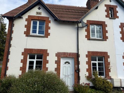 East Budleigh House | 3 Bed East Devon close to Otter Valley National Nature Reserve and sea