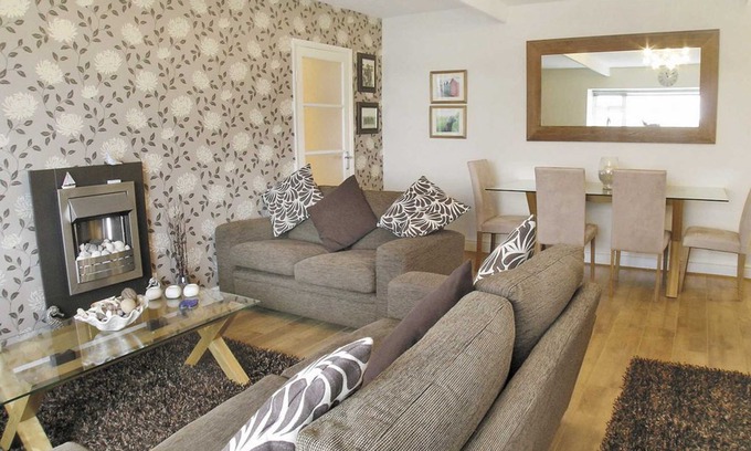 Hinderwell Cabin | 3 bedroom accommodation in Port Mulgrave near Whitby