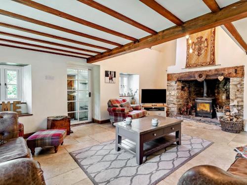 Llangynidr House | 3 Bed in Brecon 56811