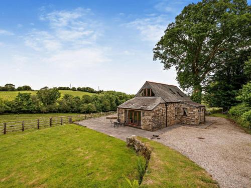 Fivelanes House | 3 Bed in Liskeard OLDOA