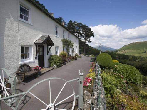 Newlands Valley House | 3 Bed in Newlands Valley SZ075