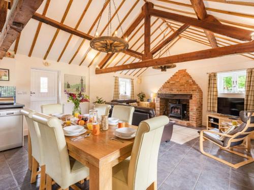 Wareham House | 3 Bed in Wareham DC129