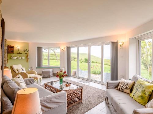 Worth Matravers House | 3 Bed in Worth Matravers DC140