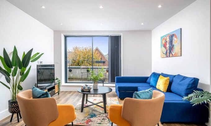 North Finchley Apartment | 3 bed LuxApartment-FreeParking