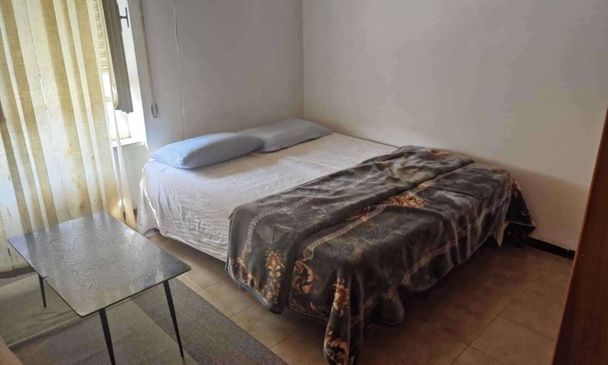Rosora Apartment | 3 bed - Sleeps 6 - Mountain View - Parking - Pets