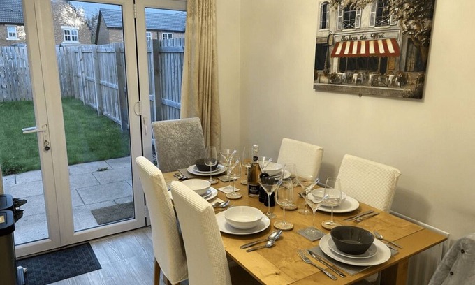 Darlington House | 3 bedroom home in Peaceful Village