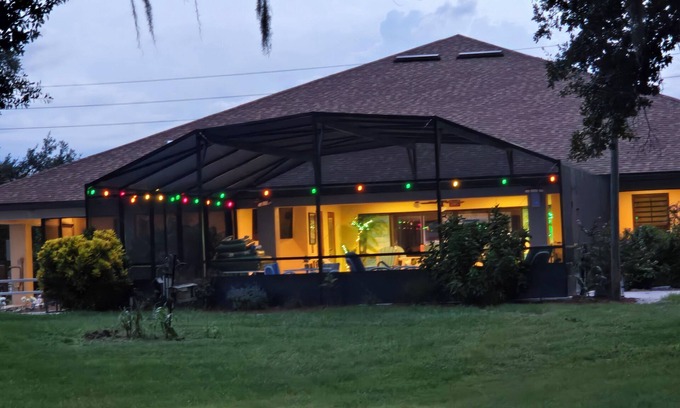 Kissimmee House | 3 bedroom 2 bath house with pool n in terrific Kissimmee on 5 acre property. n