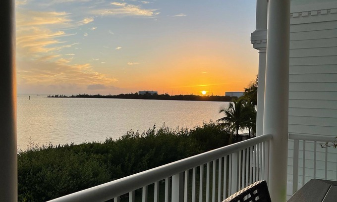 Key West Condo | 3 bedroom 2 bath Ocean front condo on marina with opt boat slip.