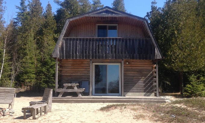 Manitoulin District Cottage | 3 Bedroom 2 Story Cottage, On A Stunning Private Sand Beach