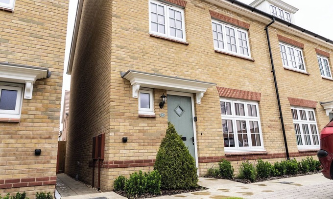 Chichester House | 3 Bedroom, 3.5 Bathroom House, Goodwood, Chichester