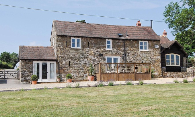 Wall-under-heywood Cottage | 3 bedroom accommodation in Broome Chatwall, near Church Stretton