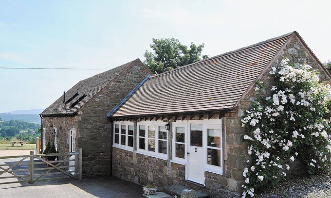 Wall-under-heywood Cottage | 3 bedroom accommodation in Broome Chatwall, near Church Stretton
