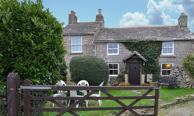 Langton Matravers Cottage | 3 bedroom accommodation in Langton Matravers