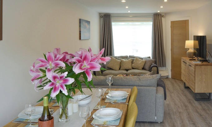 Stalham Cottage | 3 bedroom accommodation in Stalham Staithe