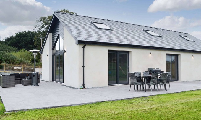 Castle Douglas Cottage | 3 bedroom accommodation in Castle Douglas