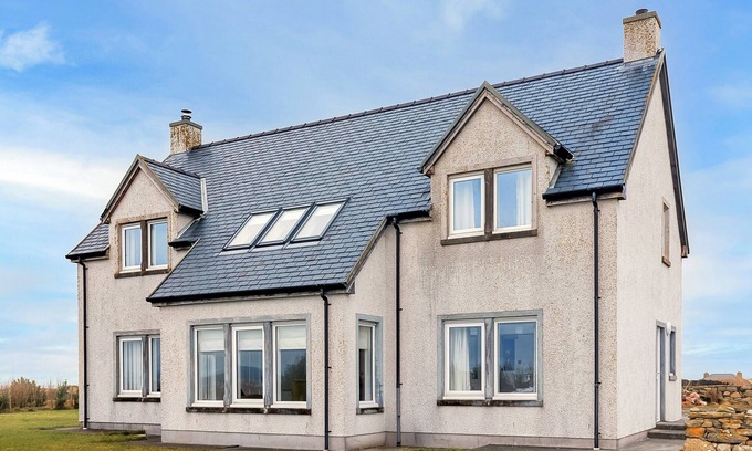 Aisgernis Cottage | 3 bedroom accommodation in South Boisdale