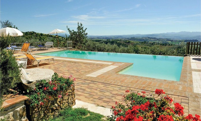 Collazzone Apartment | 3 bedroom accommodation in Collazzone PG
