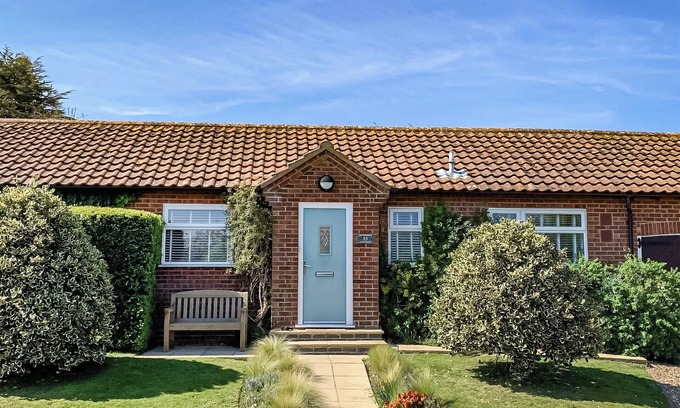 Brancaster Cottage | 3 bedroom accommodation in Brancaster, near Wells-next-the-Sea