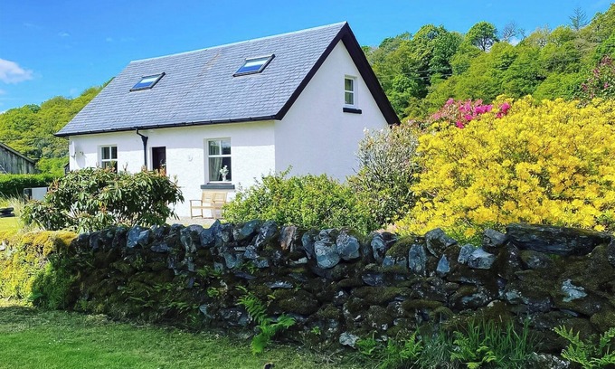 Kilmichael Glassary Cottage | 3 bedroom accommodation in Kilmichael Glassary, near Lochgilphead