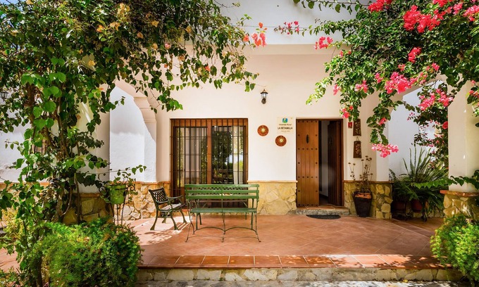 Villamartin House | 3 bedroom accommodation in Villamartin