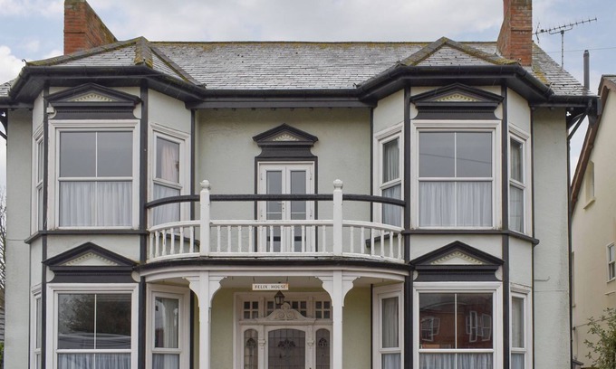 Felixstowe Cottage | 3 bedroom accommodation in Felixstowe