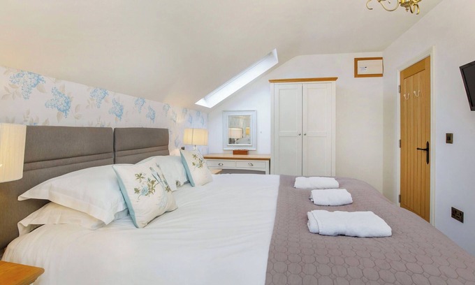 Low Catton Cottage | 3 bedroom accommodation in Holtby, near York