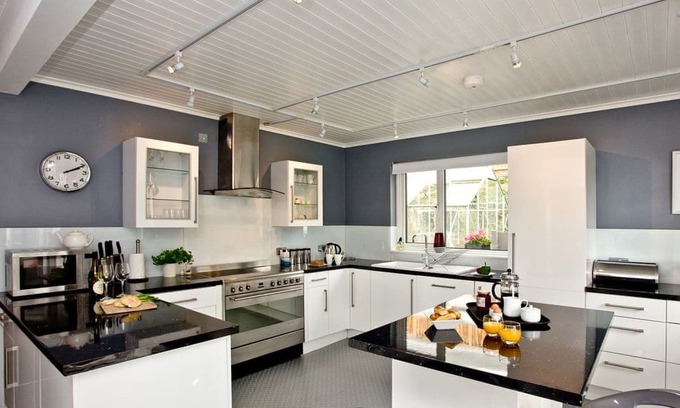 Praa Sands House | 3 bedroom accommodation in Praa Sands