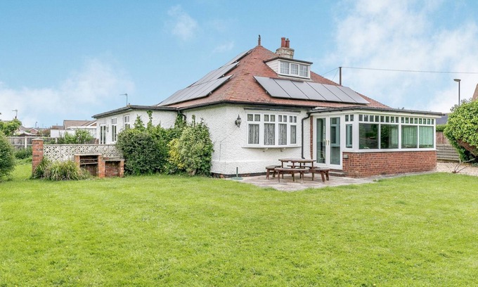 Sandilands Cottage | 3 bedroom accommodation in Sandilands