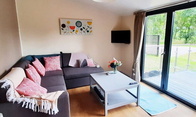 Felton Cabin | 3 bedroom accommodation in Shrewsbury